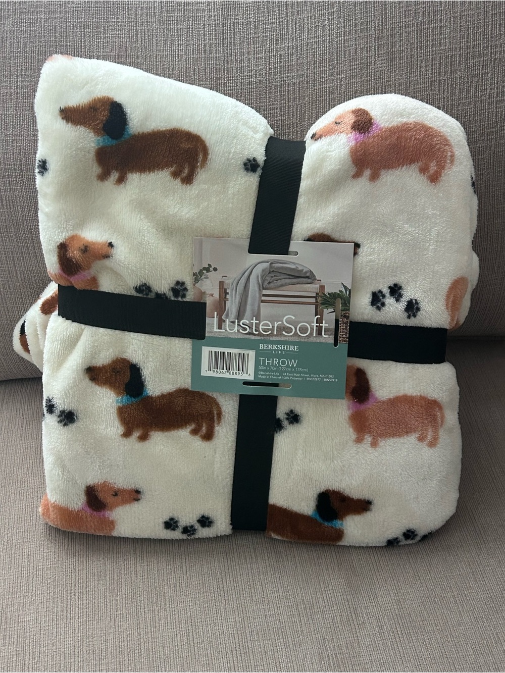 Berkshire LusterSoft Cream Throw Dachshund Blanket 50x 70
